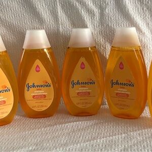 LOT OF 5 JOHNSON'S BABY CHAMPOO DAILY CARE PURE & GENTLE 200 ml. / 6.8 OZ